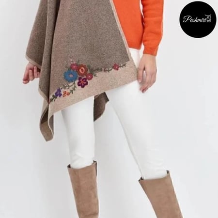 شال خاكي على بني غانق مع بيج غامق صوف كشميري مع صوف تركي تطريز يدوي 72×160سم               Kashmiri wool scarves with Turkish wool and hand embroidery