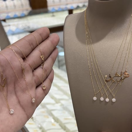 حروف ذهب عيار ٢١
