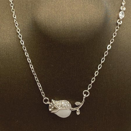 عقد فضة عيار 925