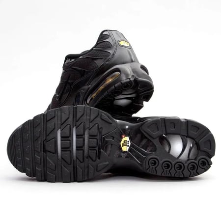 نايك اير ماكس بلس Nike Air Max