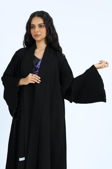 عبايات سوداء كسرات ميني ميت 111