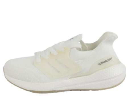 حذاء  أديداس ألترا بوست