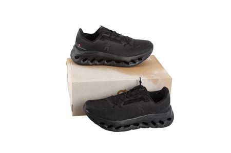 حذاء أون راننج كلاود