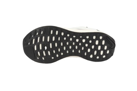 حذاء نايك زوم