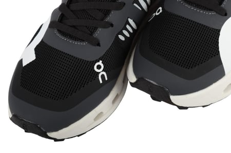 حذاء اون راننج كلاود