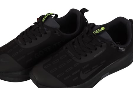 حذاء نايك زوم