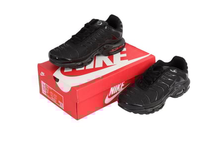 حذاء نايك إير ماكس بلس