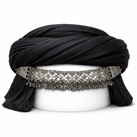 معصب راس من المعدن قديم ونادر جدا