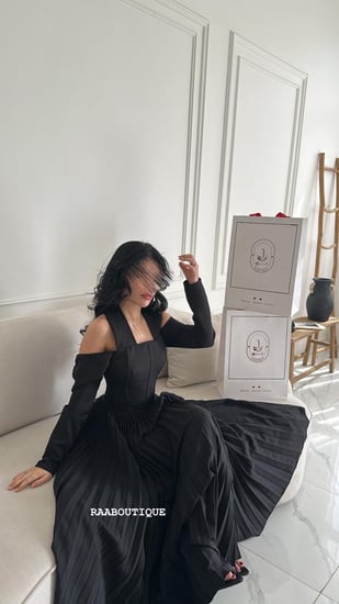 فستان تنفيذ R BOUTIQUE