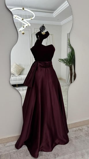 فستان تنفيذ R BOUTIQIE