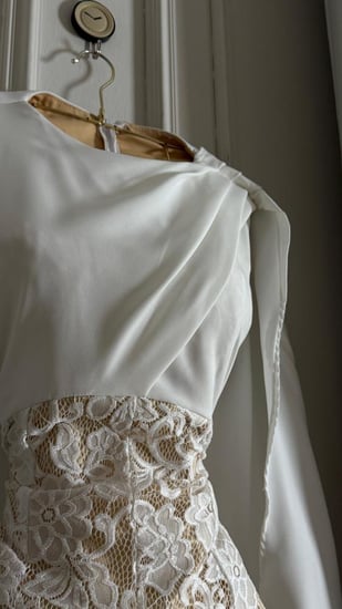 فستان تنفيذ R BOUTIQUE