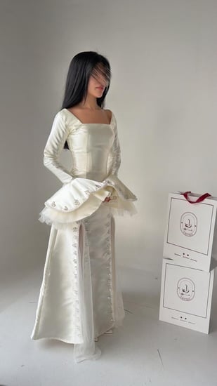 فستان تنفيذ R BOUTIQUE
