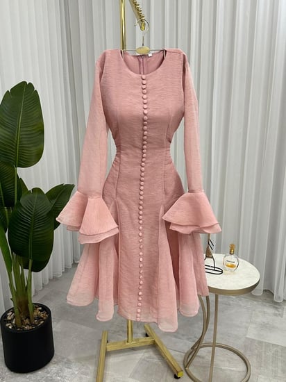 فستان تنفيذ R BOUTIQUE