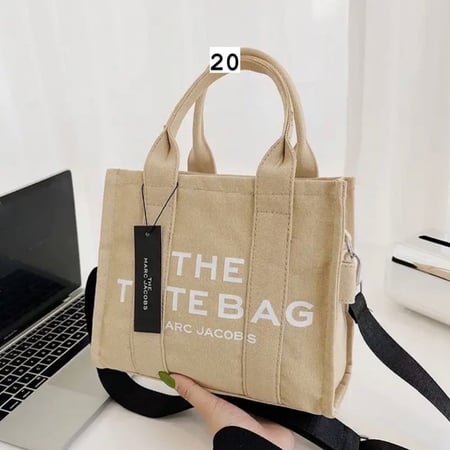 شنطة the tote bag