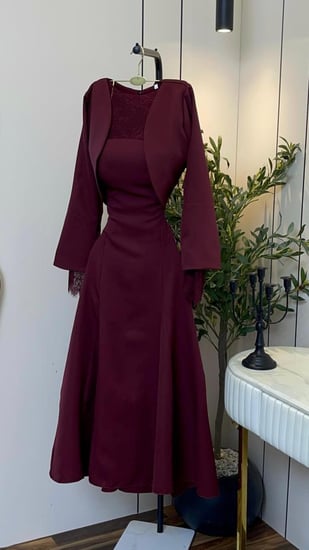 فستان تنفيذ R BOUTIQUE