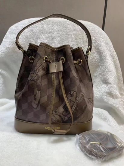 شنطة لوب نوير