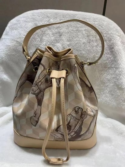 شنطة لوب نوير