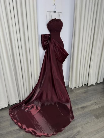 فستان تنفيذ R BOUTIQIE
