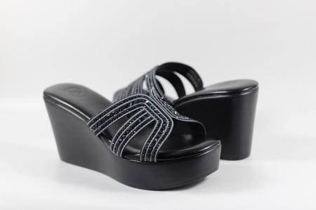 شبشب روكي فصوص