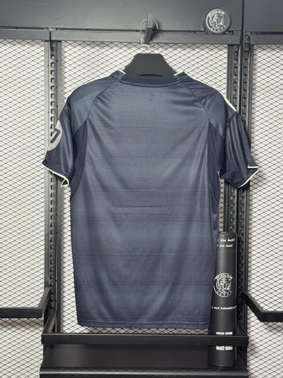 تيشيرت ريال مدريد الاحتياطي موسم 26/25