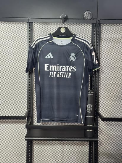 تيشيرت ريال مدريد الاحتياطي موسم 26/25