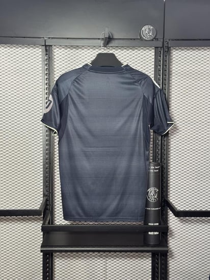 تيشيرت ريال مدريد الاحتياطي موسم 26/25