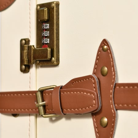 مورانو طقم شنط سفر كلاسيك جلد اربع قطع بيج كاكي