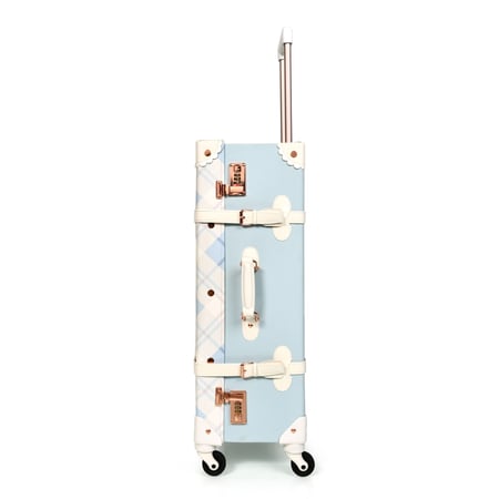 مورانو طقم شنط سفر جلد قطعتين مع مكياج  لون بيبي بلو مقلم