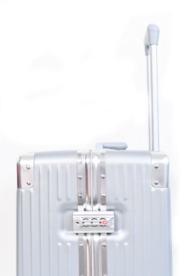 طقم شنط سفر الومنيوم مورانو ثلاثة قطع تصميم أنيق ومتين سلفر