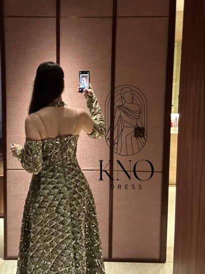 فستان سهرة طويل تل أخضر فاخر مع شك براق وأكمام منفصلة
