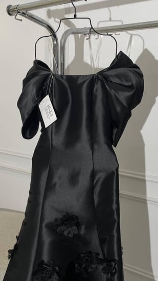 فستان رونق بأكمام