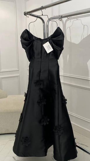 فستان رونق بأكمام