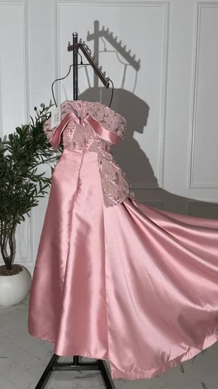 فستان سهره لحمي ميكادو وتل مع خرز