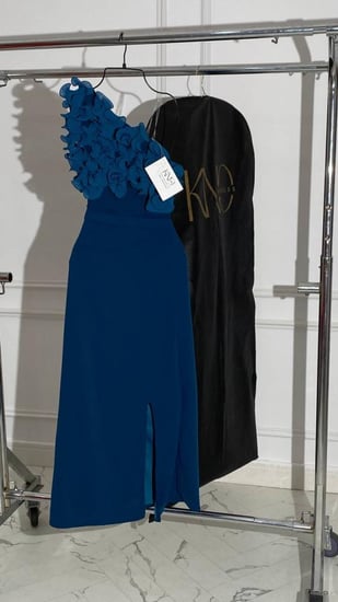 فستان ريناسا