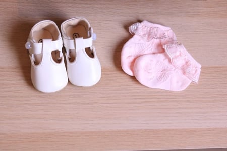 بوكس اكريلك فستان ( بناتي )