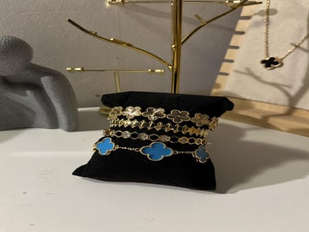 مجموعه اساور مع خواتم فري سايز