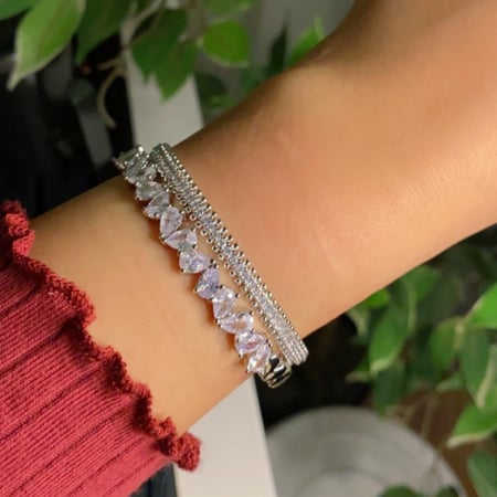 اسوراتين وخاتمين فري سايز فضي وذهبي