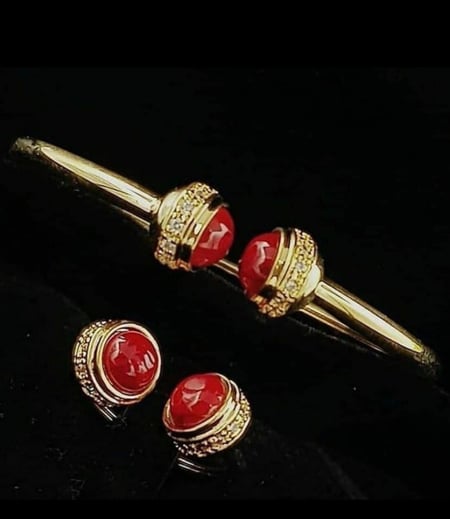 اسواره بياجيه مع خاتم