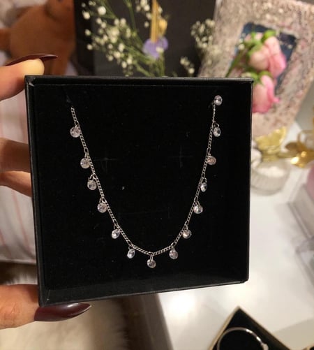 سلسال مزين بكرستال