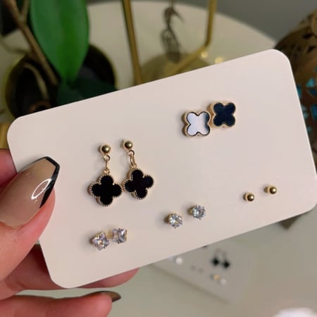 حلق ذهبي وفضي