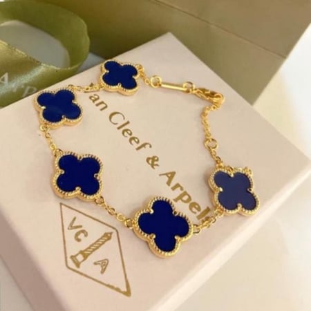 فان كليف اسواره ماستر هاي كواليتي الوان