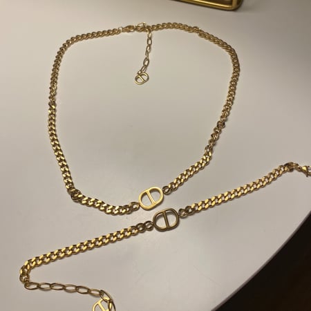 طقم ديور صغير