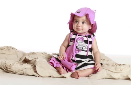 فستان اطفال - ملابس اطفال - ازياء اطفال - بيكابو