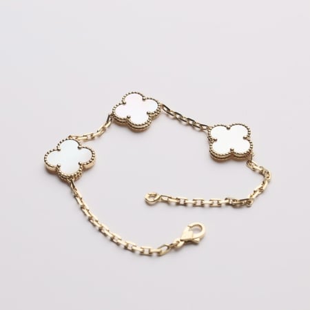 أسواره عيار18