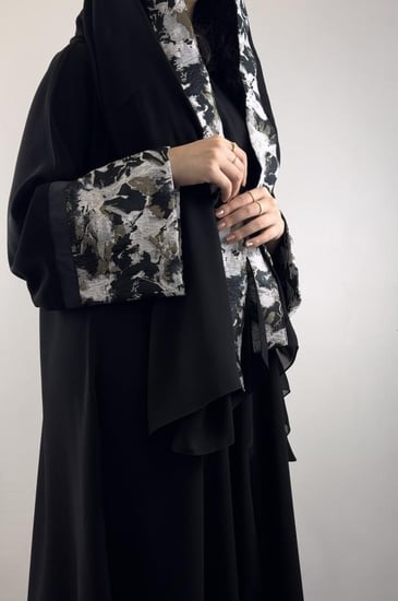 عبايه (N27) اسود