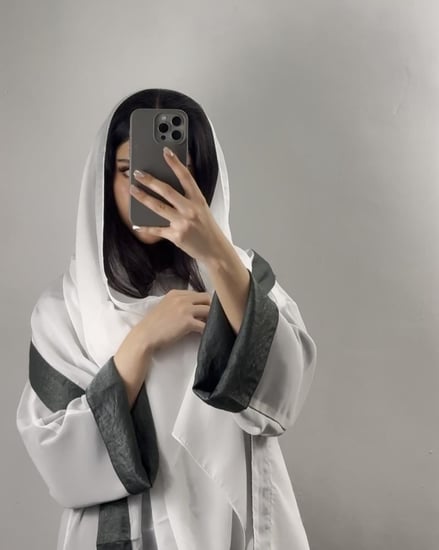 عبايه ( N24 ) دبل فيس اخضر لمعه