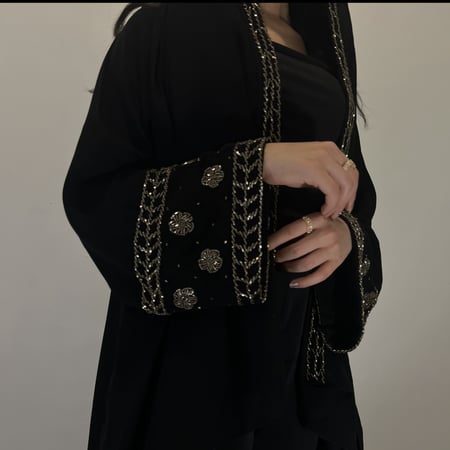 عبايه ( N8 ) شك ذهبي