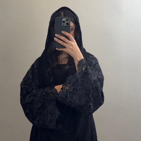 عبايه( N45) عبايه اكمام دانتيل