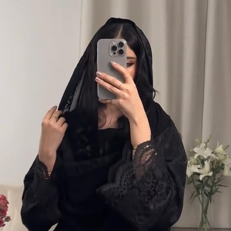 عبايه ( N72 ) دانتيل اسود