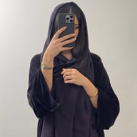 عبايه (N34) مخمل بنفسجي